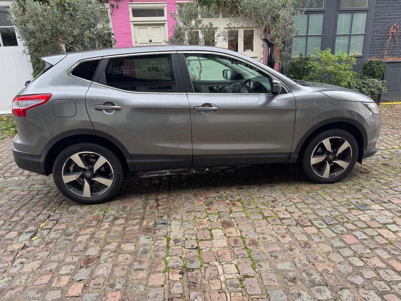 Used Nissan Qashqai 2016 for sale - 76425522: Photo 9