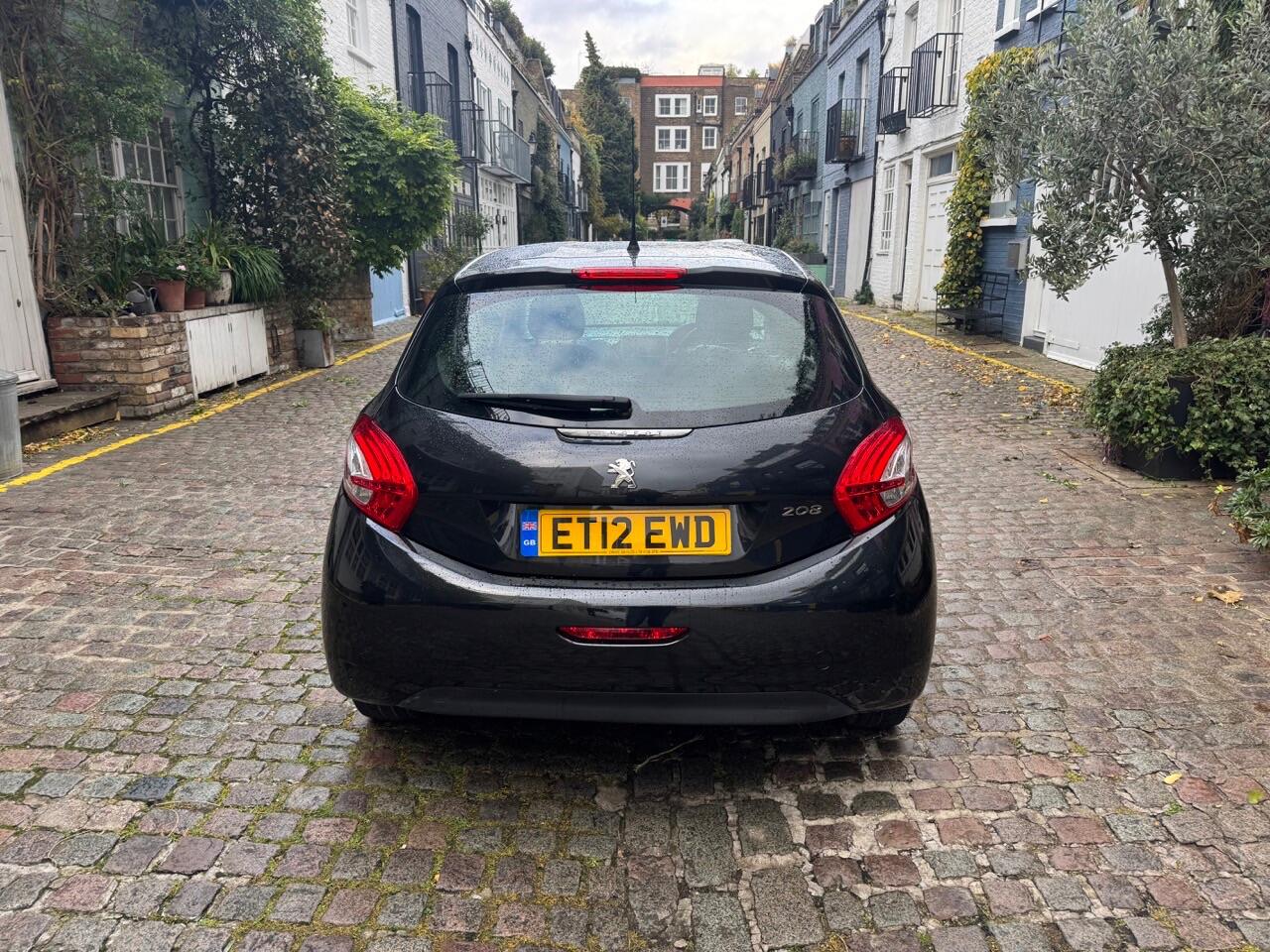 Used Peugeot 208 2012 for sale - 76425435: Photo 12