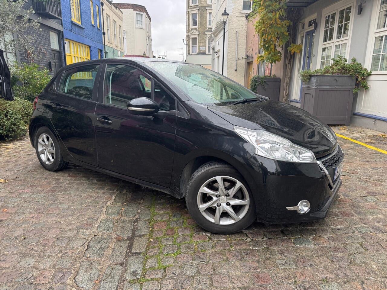 Used Peugeot 208 2012 for sale - 76425435: Photo 5