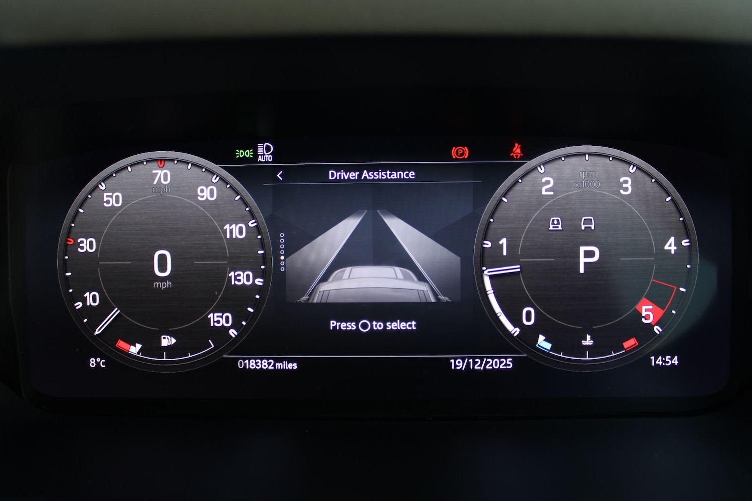 Used Land Rover Defender 2023 for sale - 77016702: Photo 14