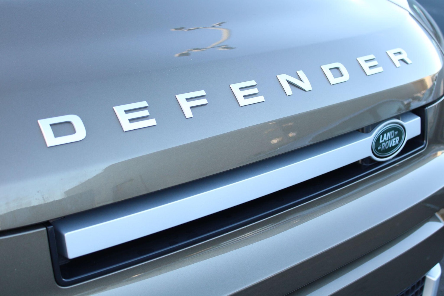 Used Land Rover Defender 2023 for sale - 77016702: Photo 19