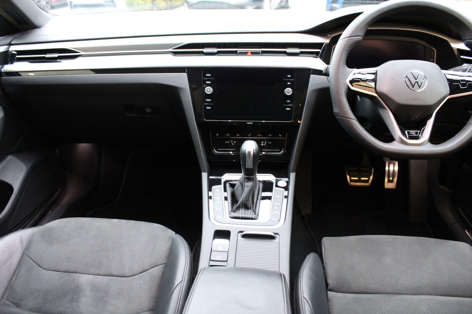 Used Volkswagen Arteon 2021 for sale - 77454749: Photo 9