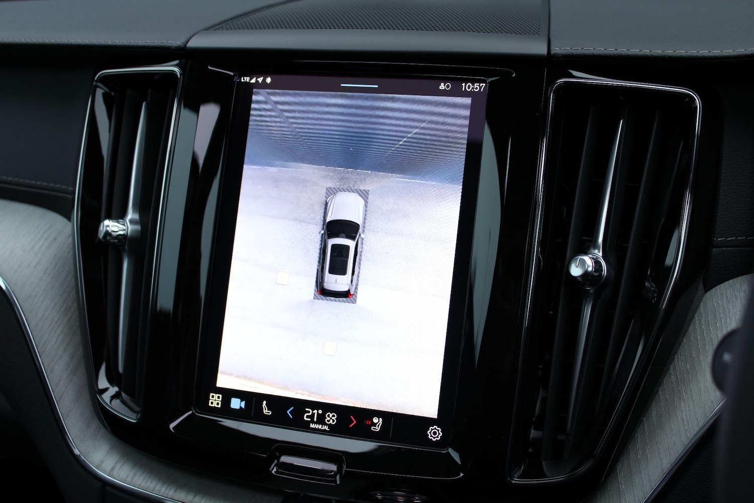 Used Volvo XC60 2024 for sale - 76473734: Photo 21