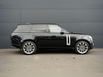 Used Land Rover Range Rover 2024 for sale - 79465065: Photo