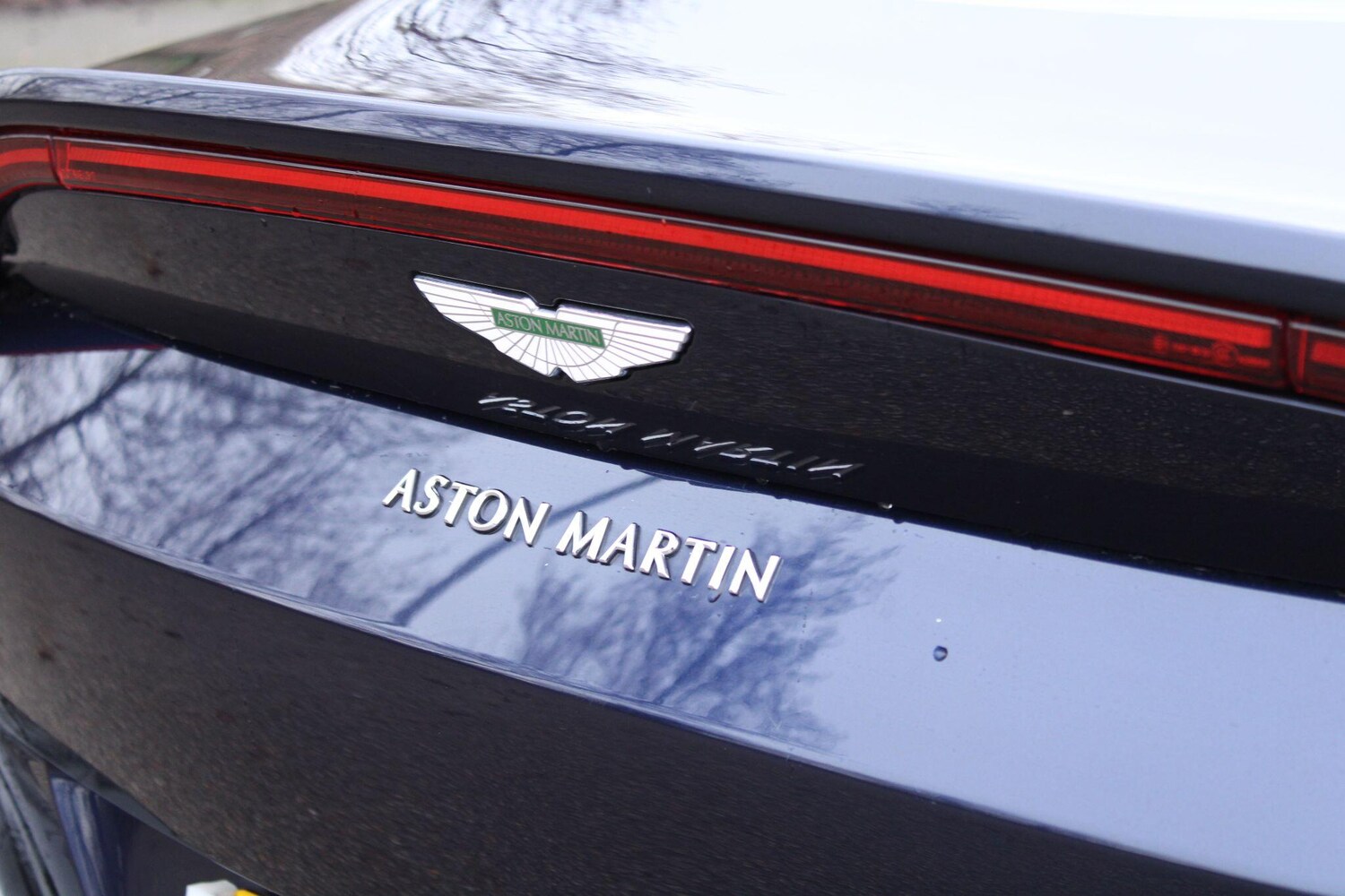 Used Aston Martin Vantage 2019 for sale - 78100679: Photo 12