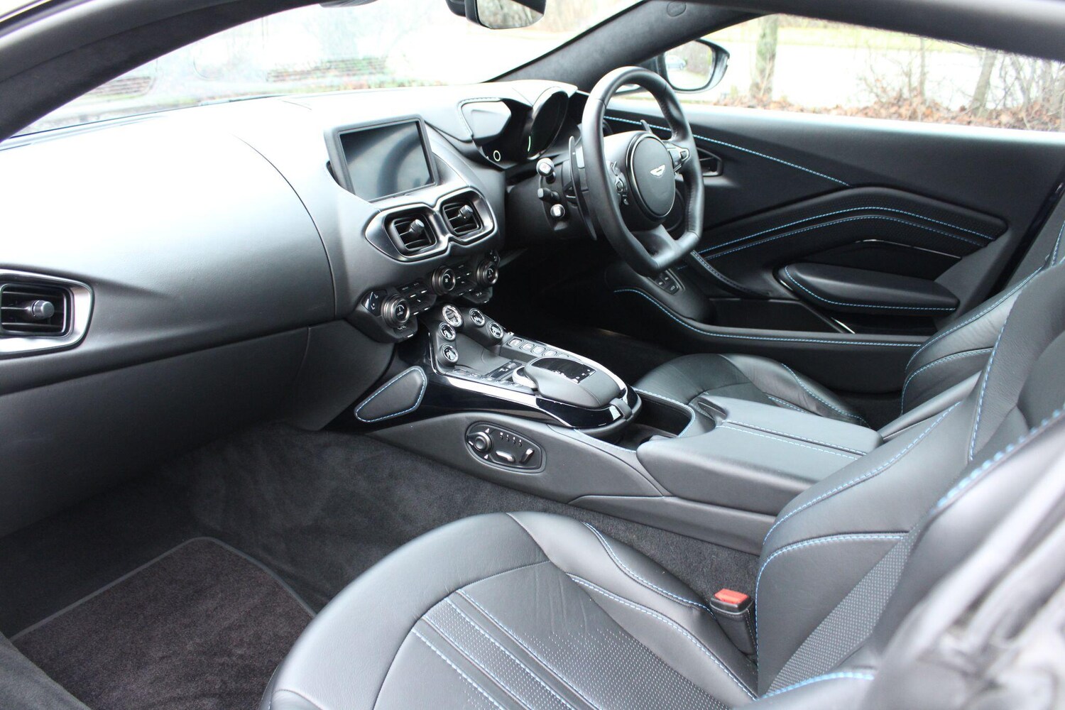 Used Aston Martin Vantage 2019 for sale - 78100679: Photo 20