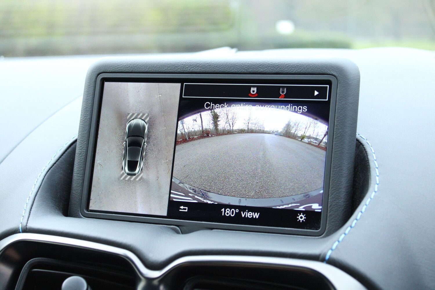 Used Aston Martin Vantage 2019 for sale - 78100679: Photo 35