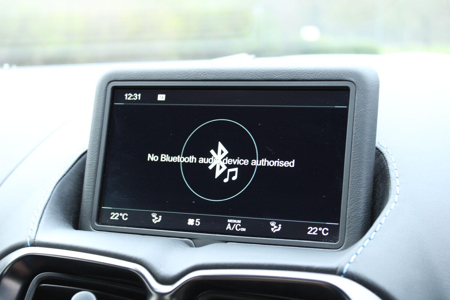 Used Aston Martin Vantage 2019 for sale - 78100679: Photo 37