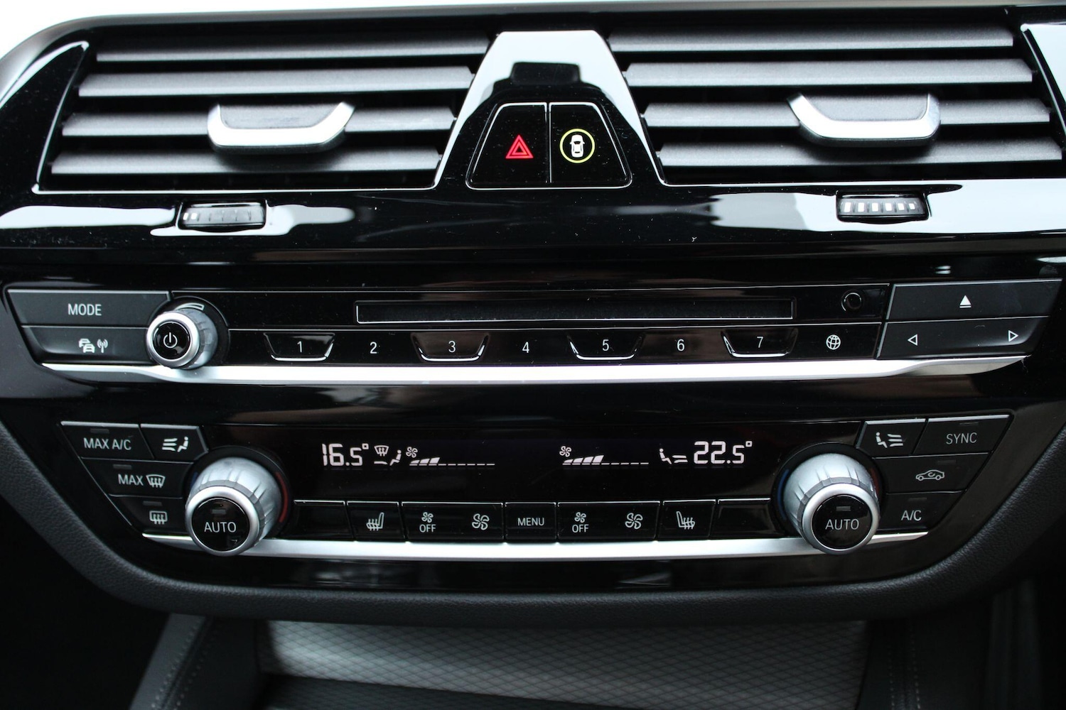 Used BMW 5 Series 2019 for sale - 77060465: Photo 17