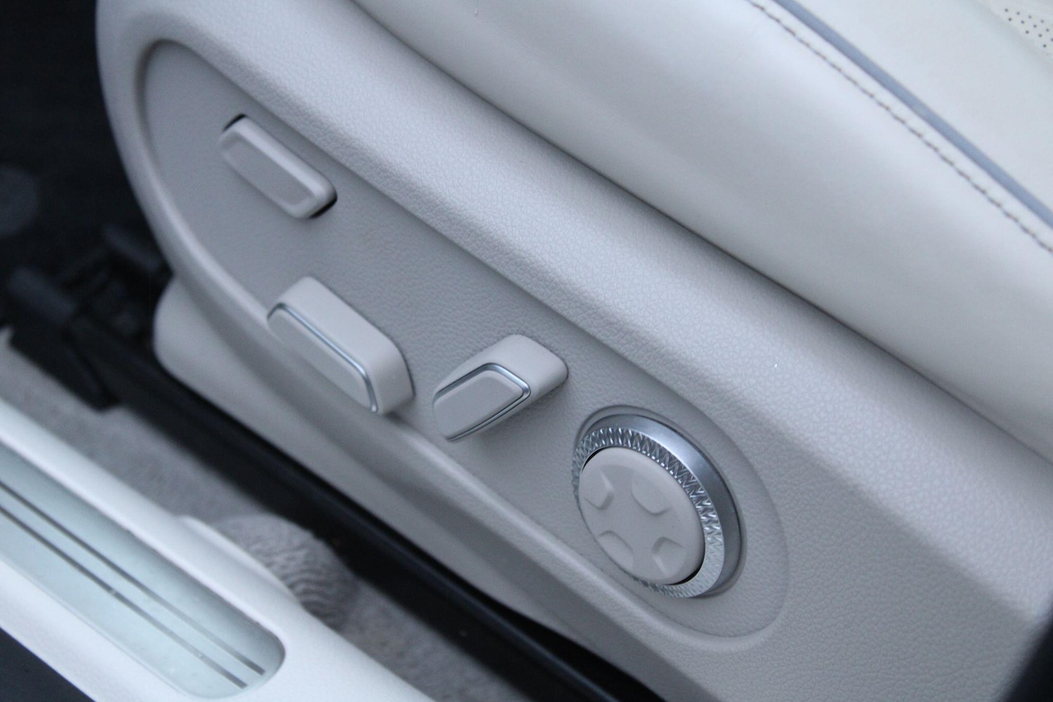 Used Genesis GV60 2022 for sale - 77455331: Photo 30