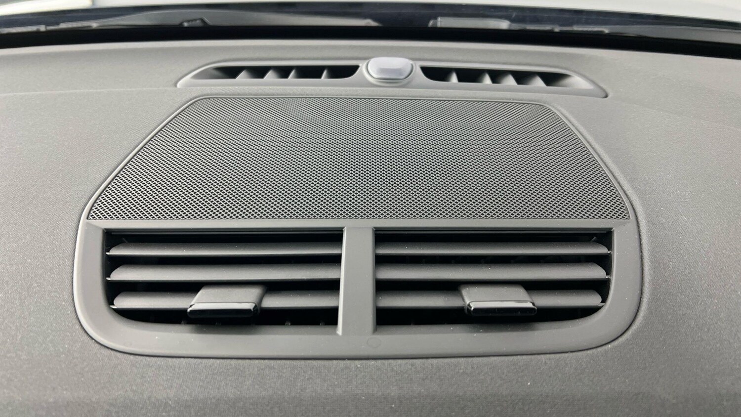 Used Polestar Polestar 2 for sale - 78204253: Photo 24