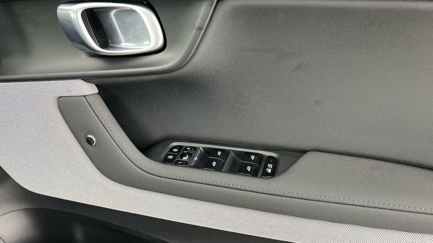 Used Polestar Polestar 2 2025 for sale - 78204873: Photo 33