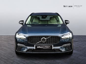 Used Volvo V90 2025 for sale - 79741493: Photo