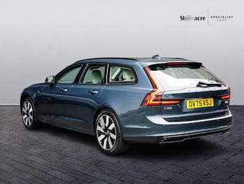 Used Volvo V90 2025 for sale - 79741493: Photo