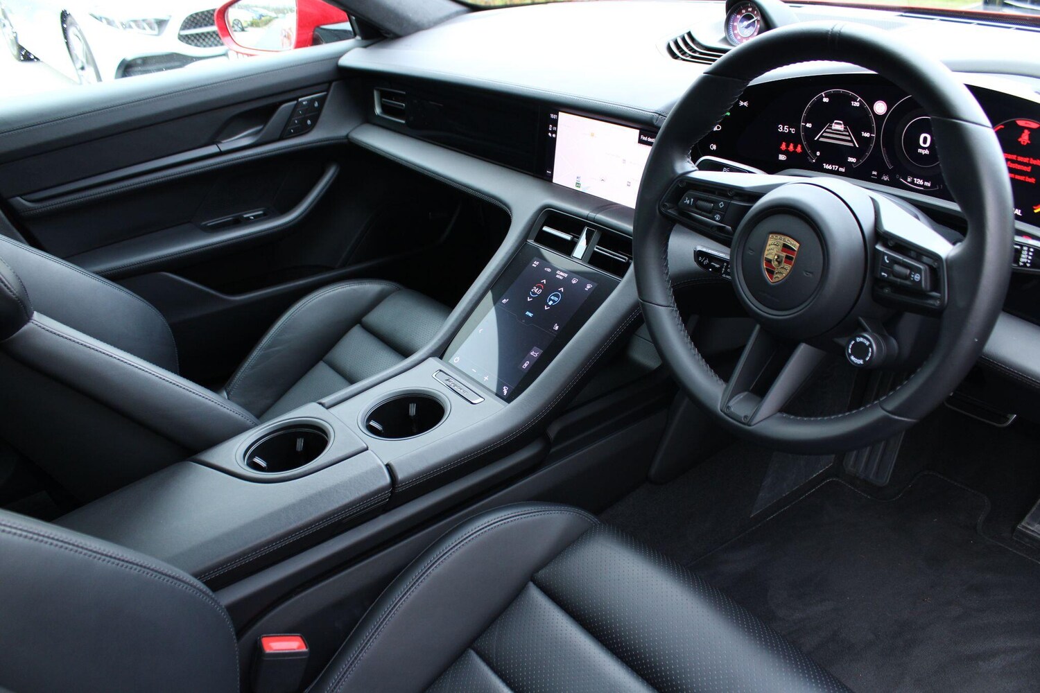 Used Porsche Taycan for sale - 77550567: Photo 10