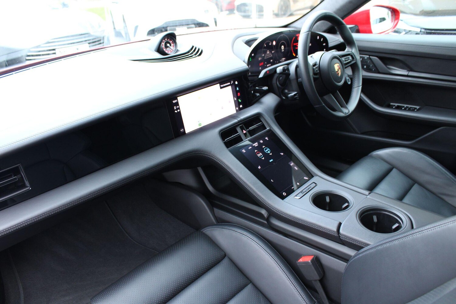 Used Porsche Taycan for sale - 77550567: Photo 11