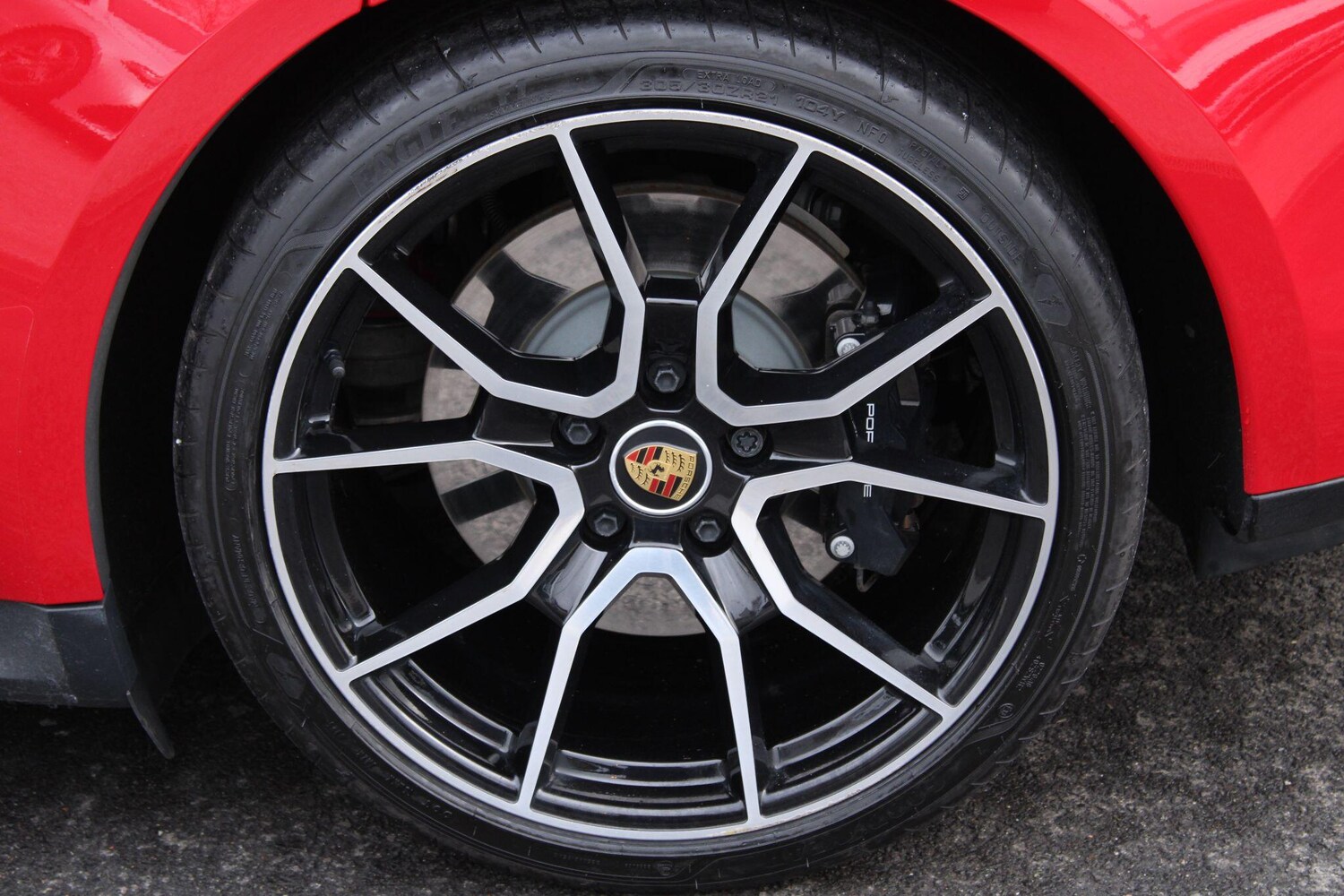 Used Porsche Taycan for sale - 77550567: Photo 18