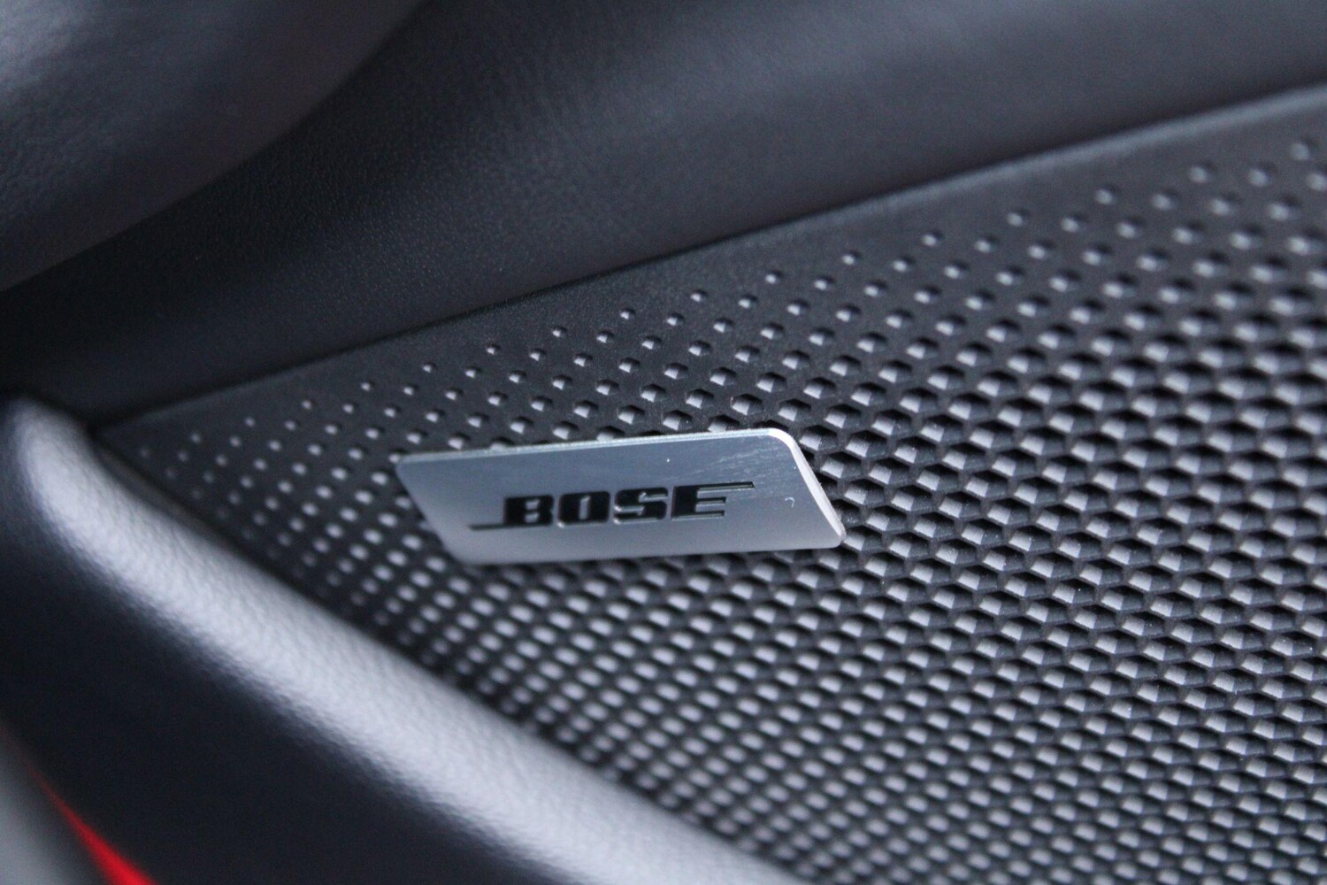 Used Porsche Taycan for sale - 77550567: Photo 25