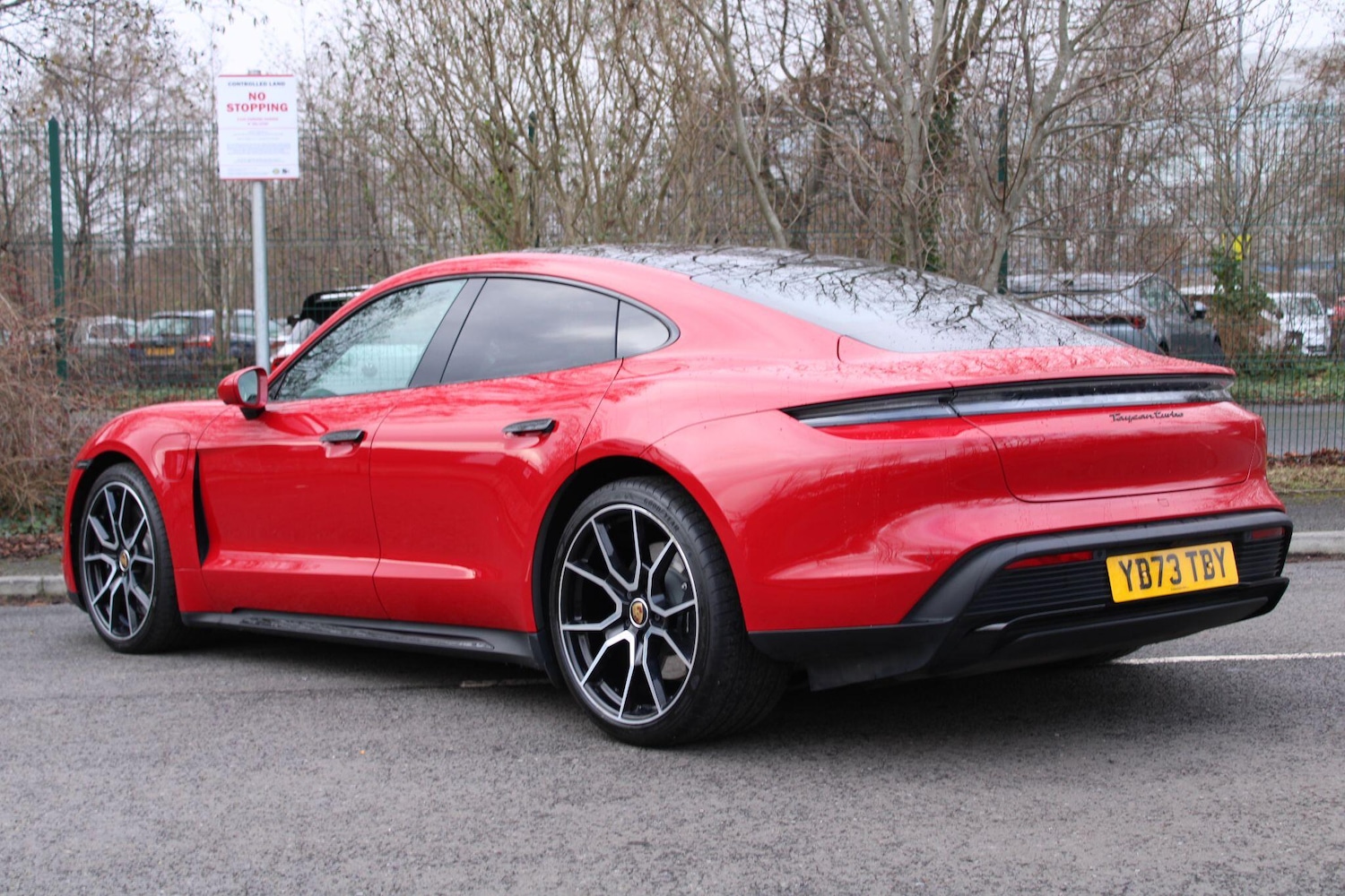 Used Porsche Taycan for sale - 77550567: Photo 4