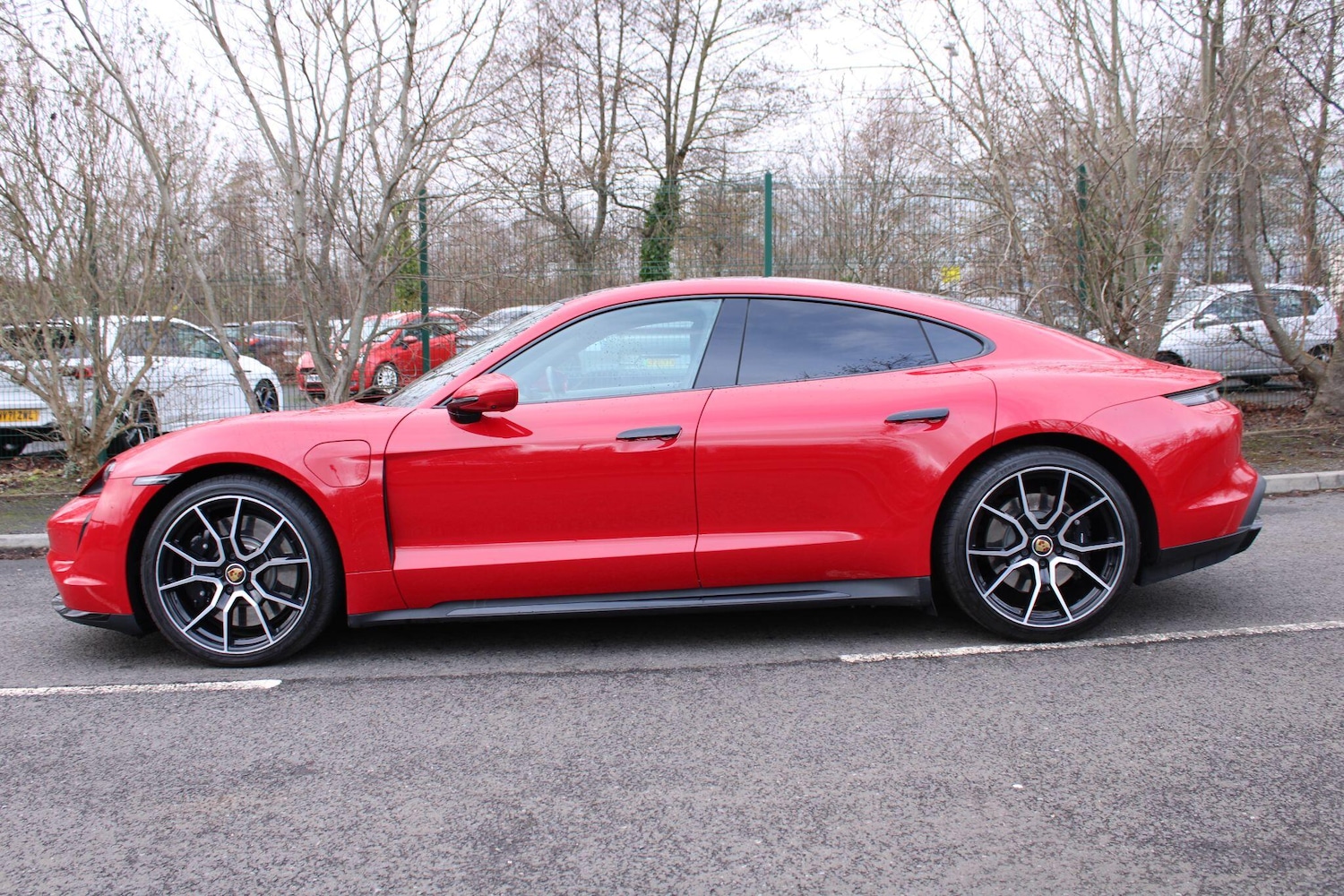 Used Porsche Taycan for sale - 77550567: Photo 5