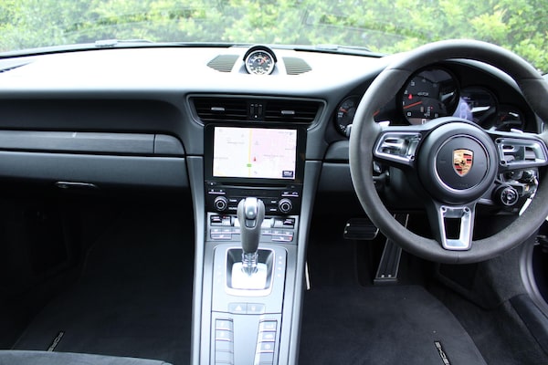 Used Porsche 911 2018 for sale - 75340075: Photo 12
