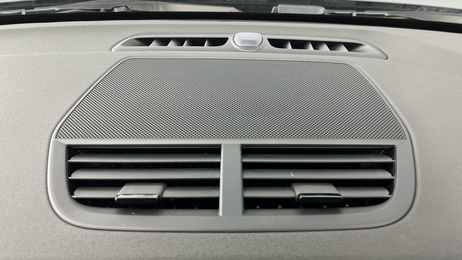 Used Polestar Polestar 2 for sale - 78204252: Photo 24