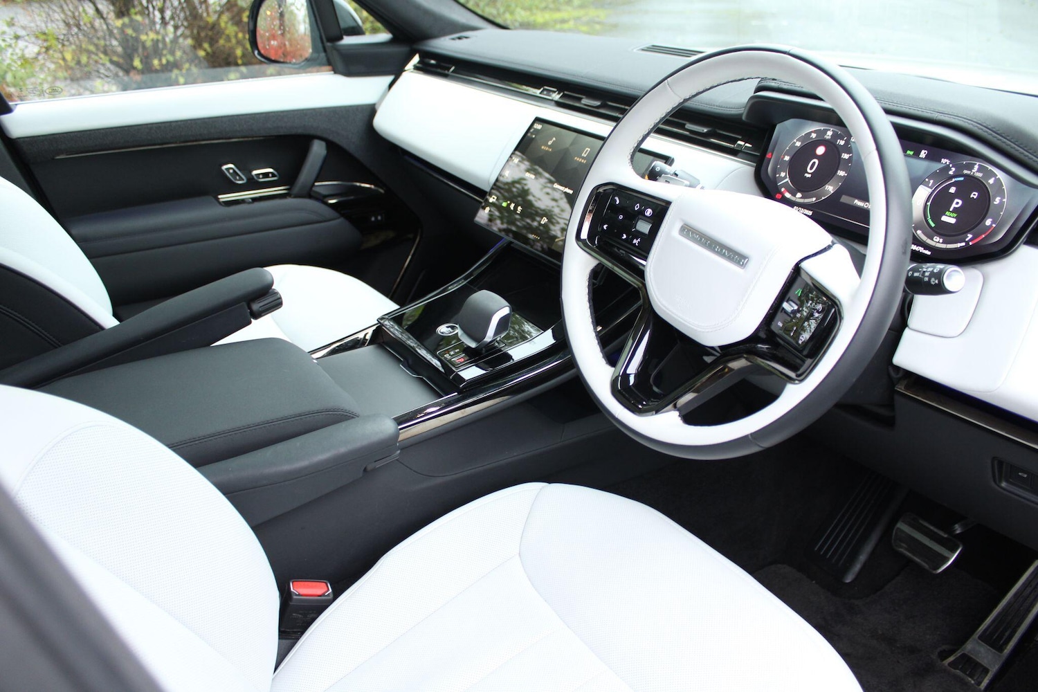 Used Land Rover Range Rover Sport 2024 for sale - 76765197: Photo 11