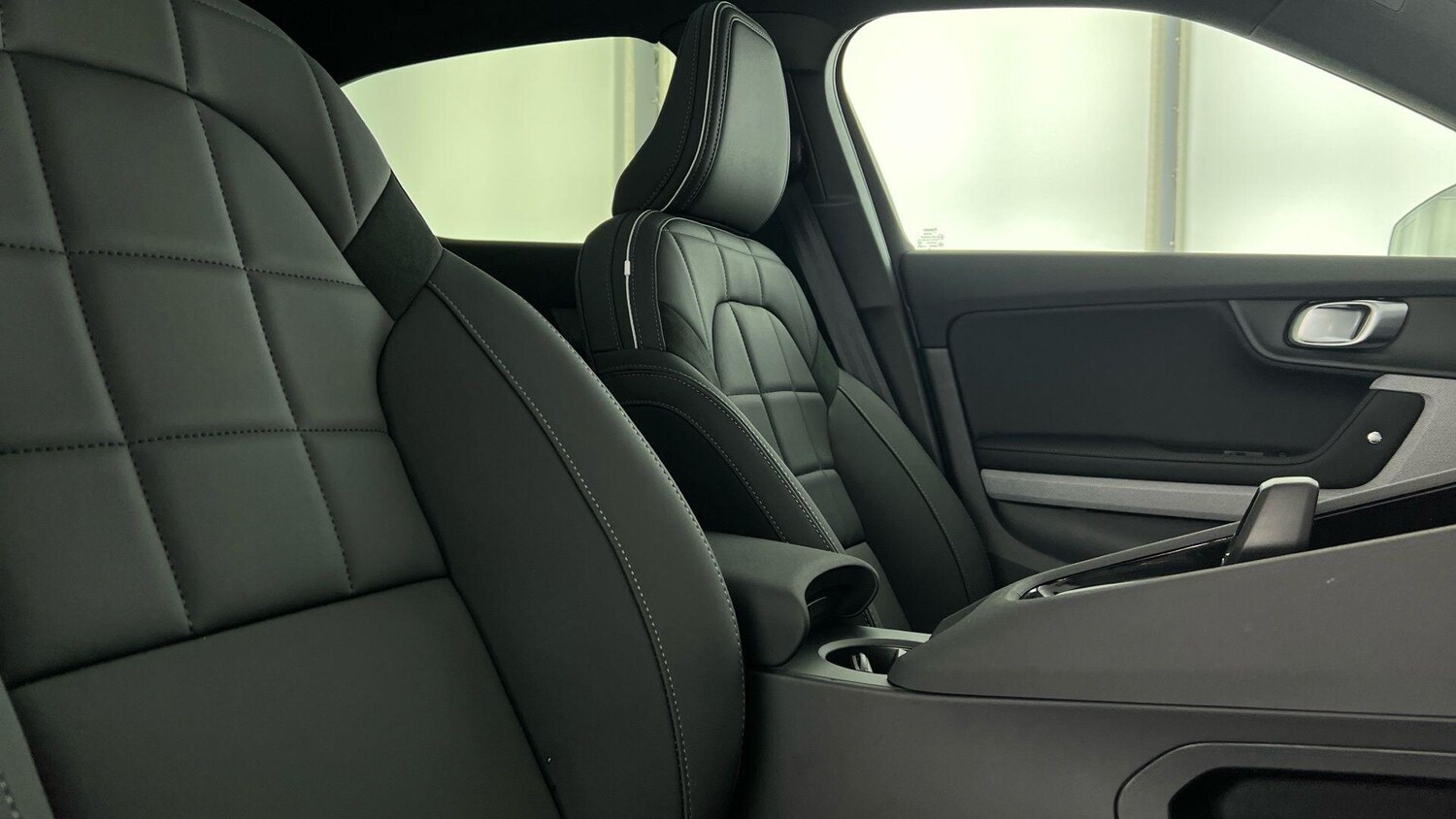 Used Polestar Polestar 2 2025 for sale - 78101352: Photo 18