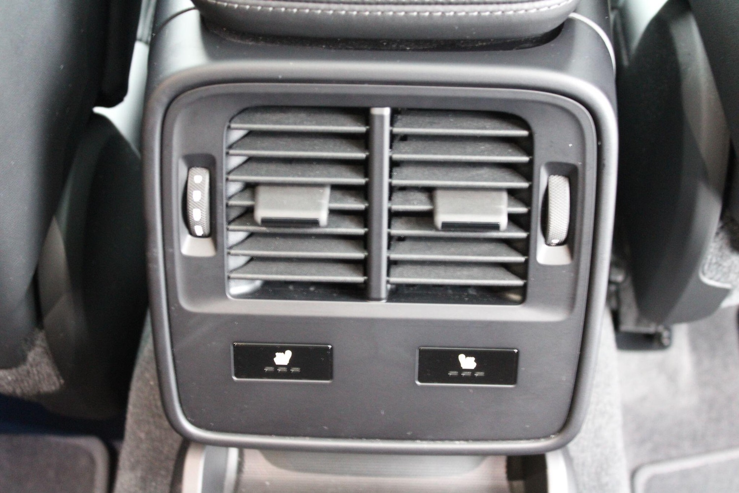 Used Porsche Taycan 2023 for sale - 77411717: Photo 32