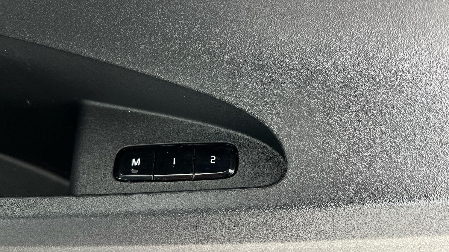 Used Polestar Polestar 2 2025 for sale - 78203770: Photo 37