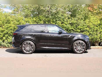 Used Land Rover Range Rover Sport 2024 for sale - 75769407: Photo