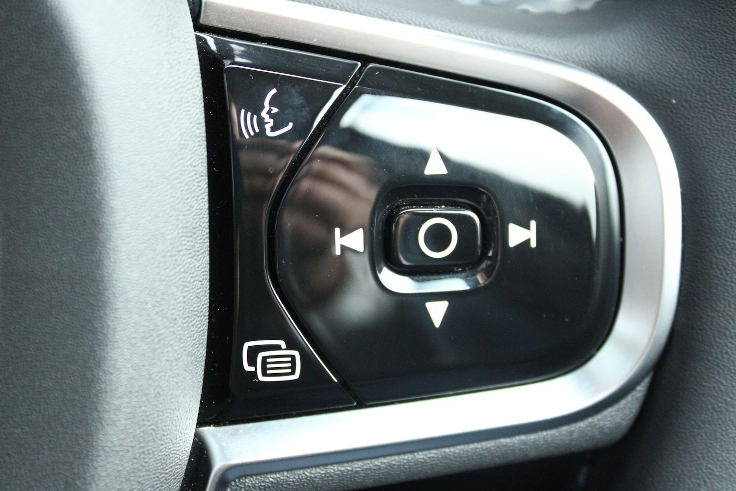 Used Volvo XC90 2024 for sale - 77723641: Photo 17