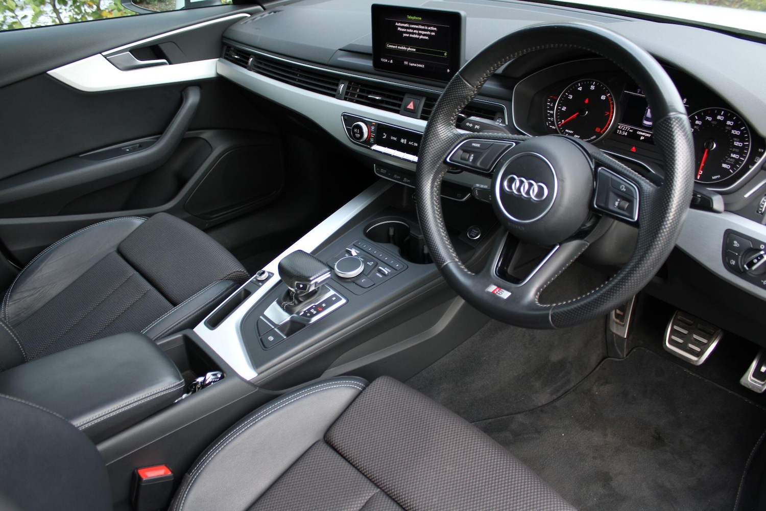 Used Audi A4 2017 for sale - 76656981: Photo 11