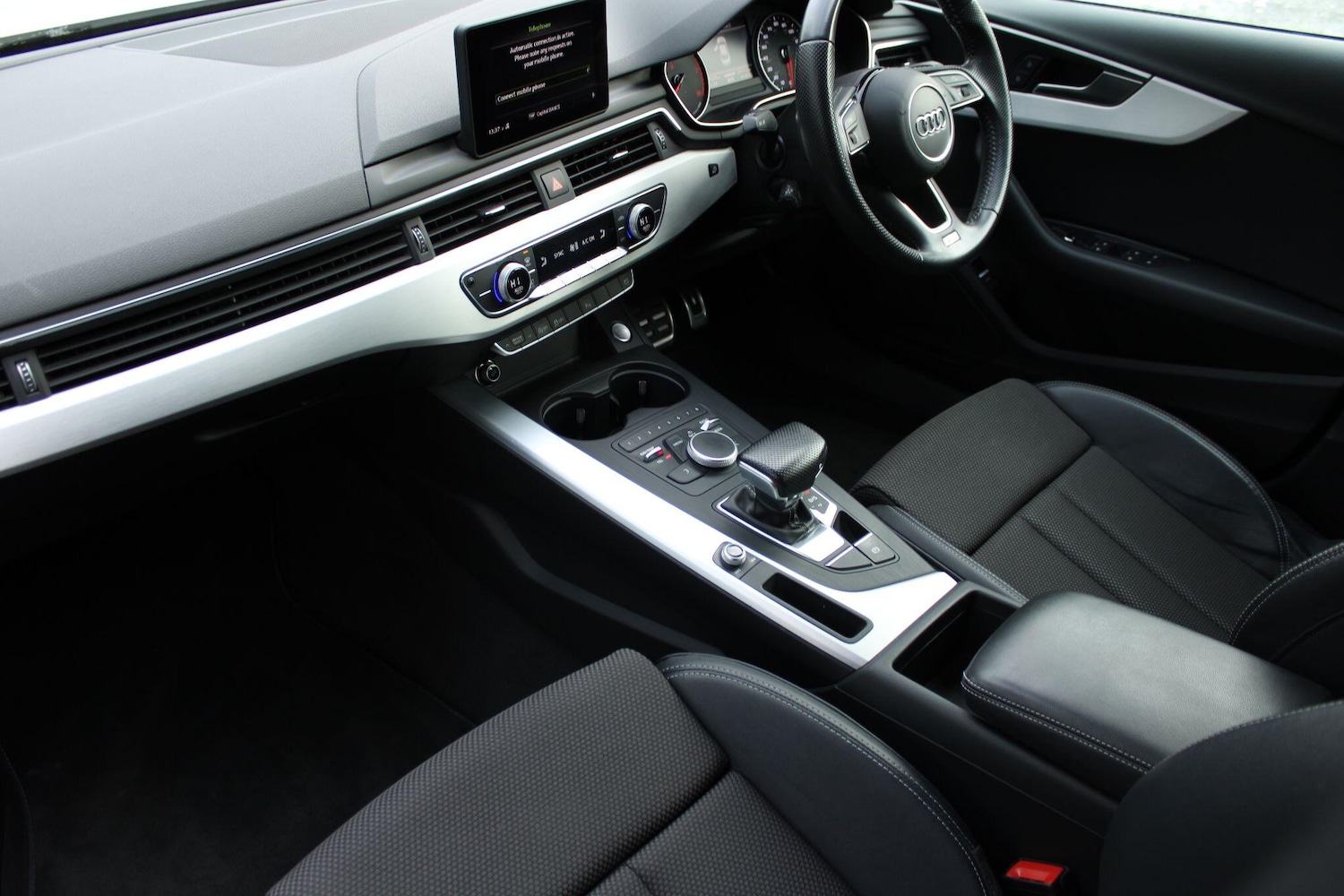 Used Audi A4 2017 for sale - 76656981: Photo 13