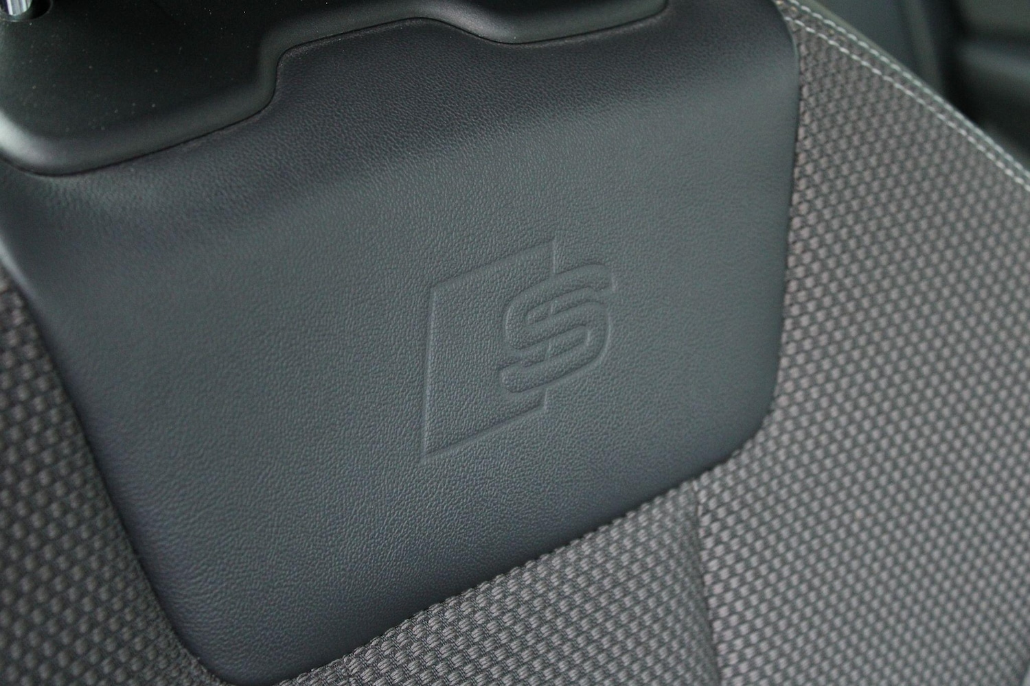 Used Audi A4 2017 for sale - 76656981: Photo 22