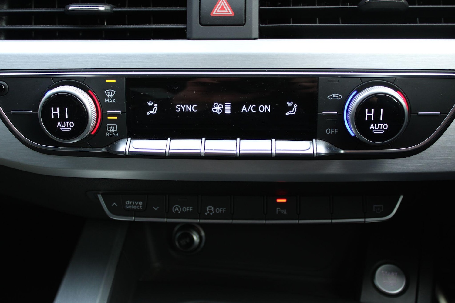 Used Audi A4 2017 for sale - 76656981: Photo 27