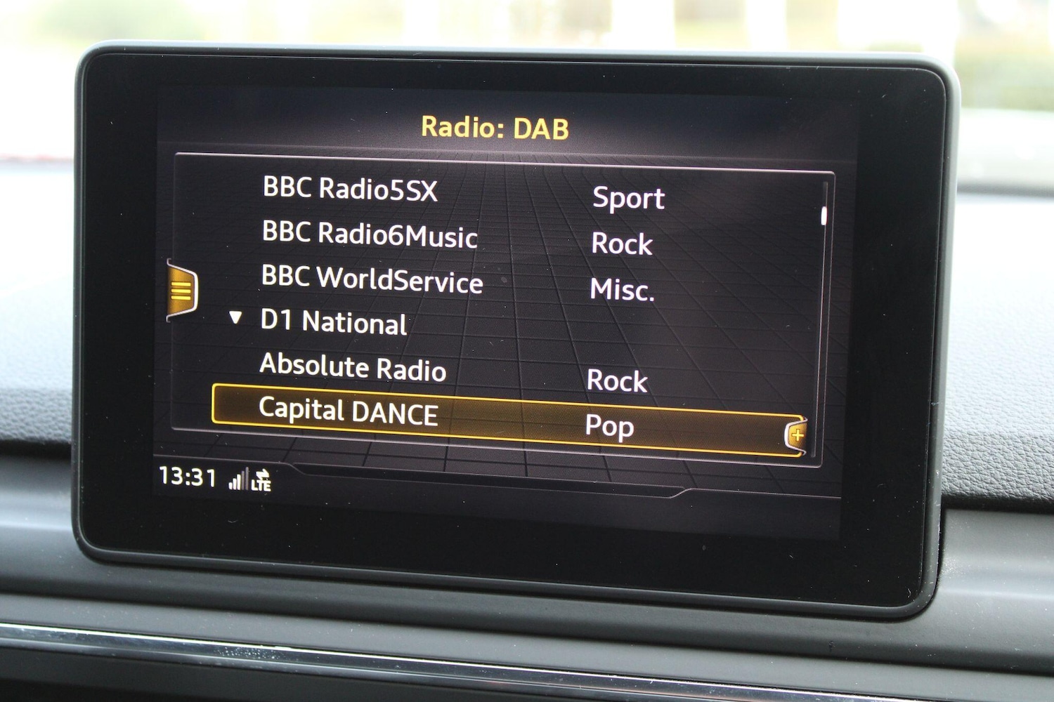 Used Audi A4 2017 for sale - 76656981: Photo 30