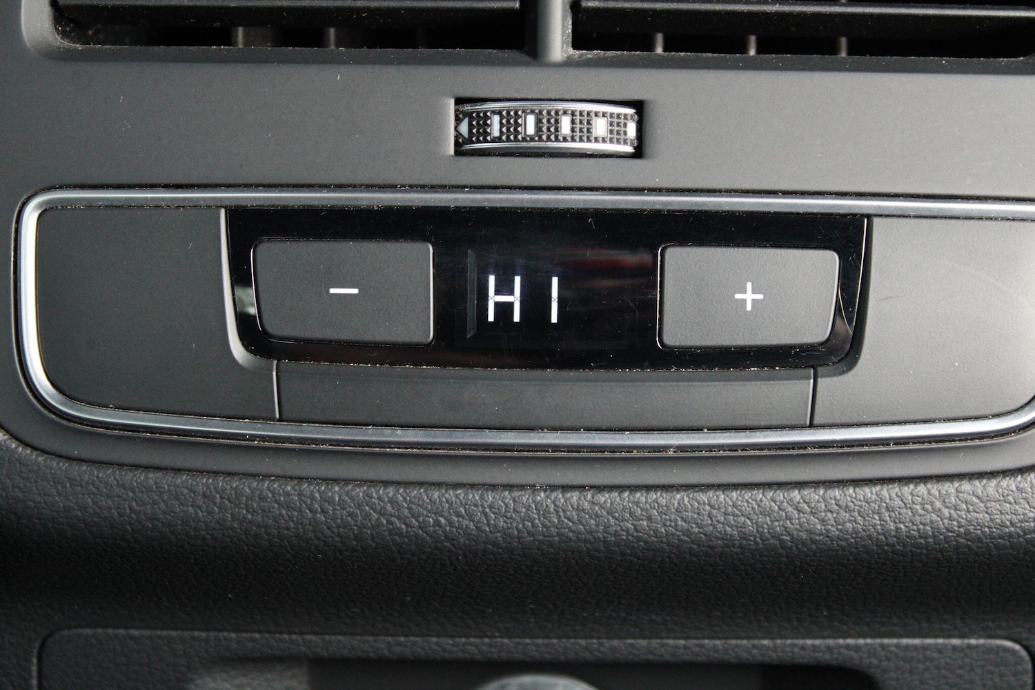 Used Audi A4 2017 for sale - 76656981: Photo 35