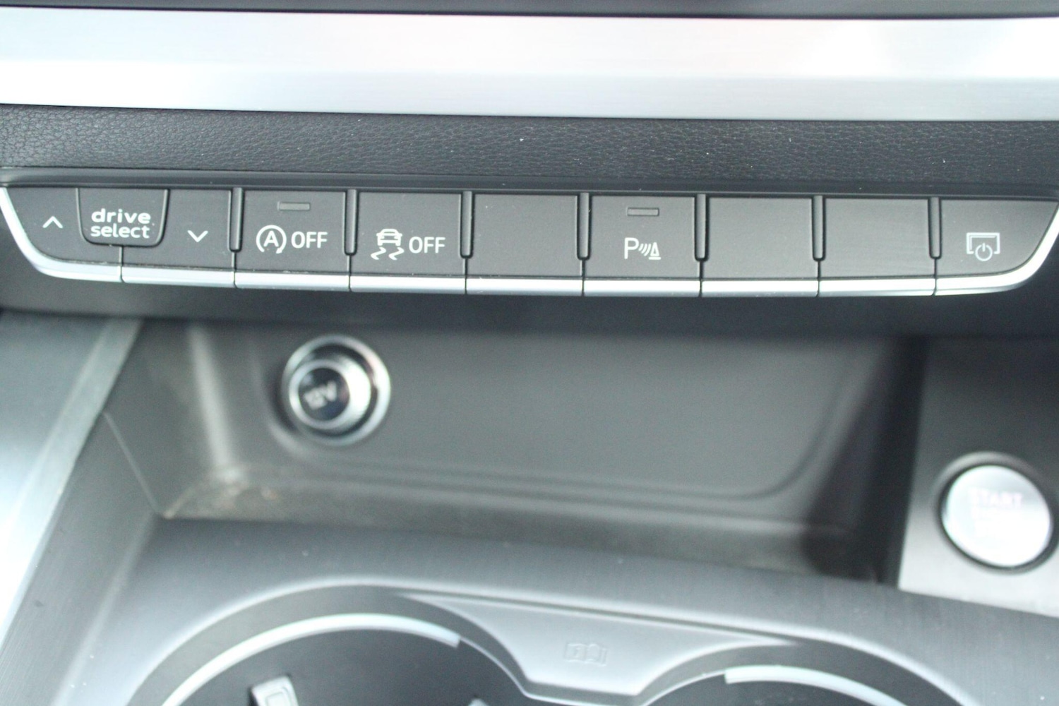 Used Audi A4 2017 for sale - 76656981: Photo 39