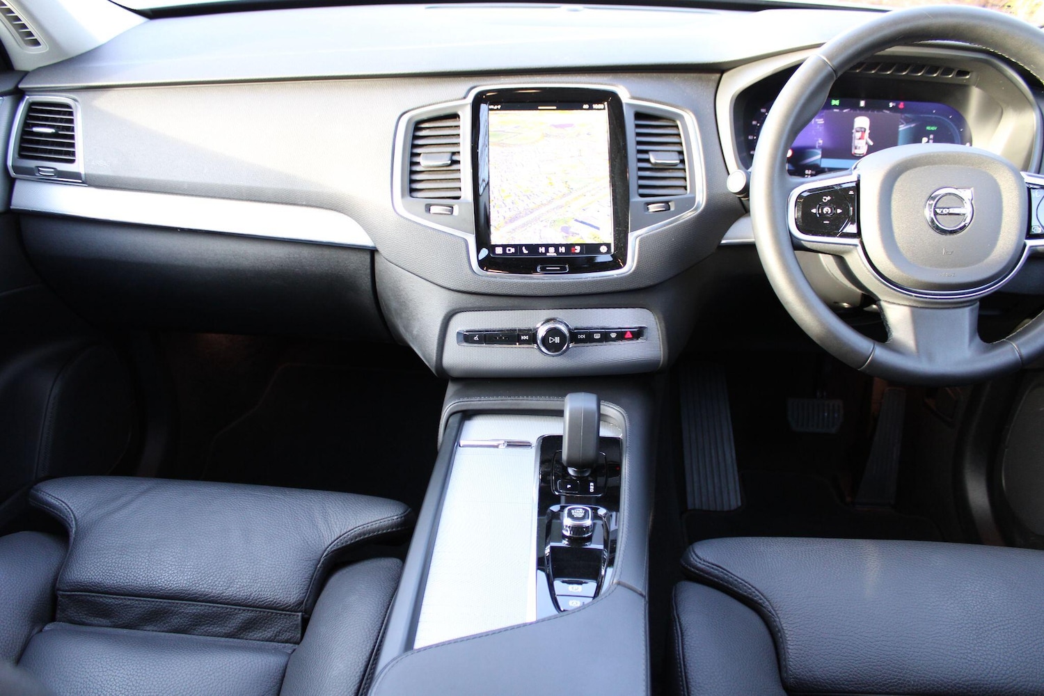 Used Volvo XC90 2024 for sale - 77143877: Photo 12