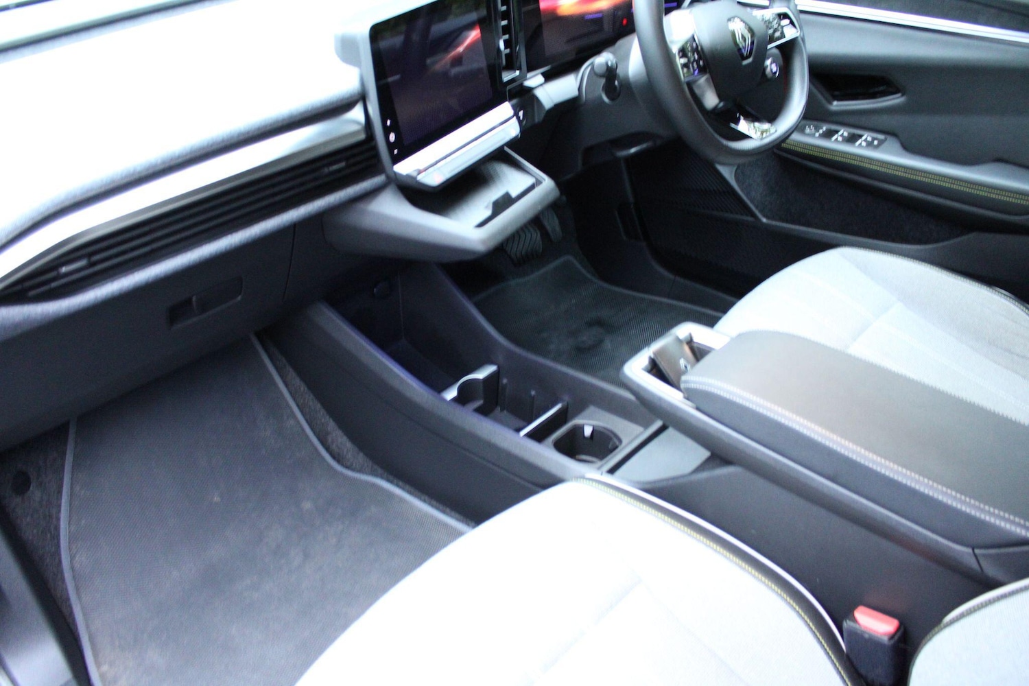 Used Renault Megane E Tech 2023 for sale - 76440962: Photo 13