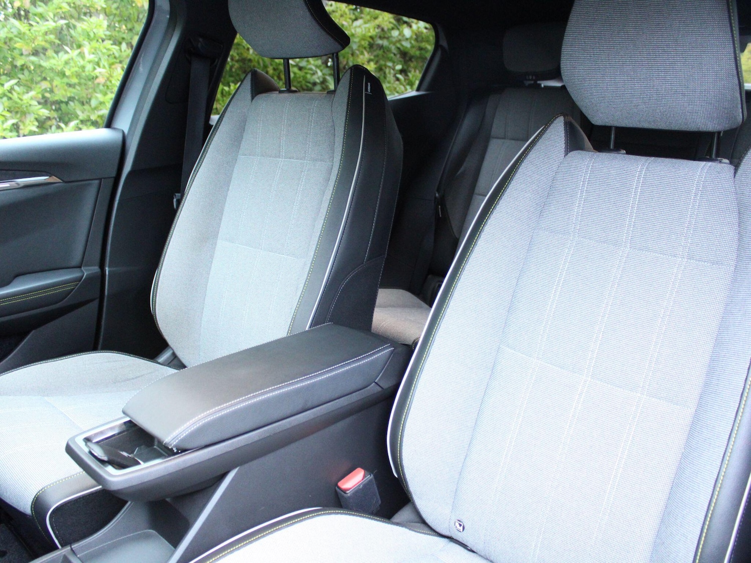 Used Renault Megane E Tech 2023 for sale - 76440962: Photo 22