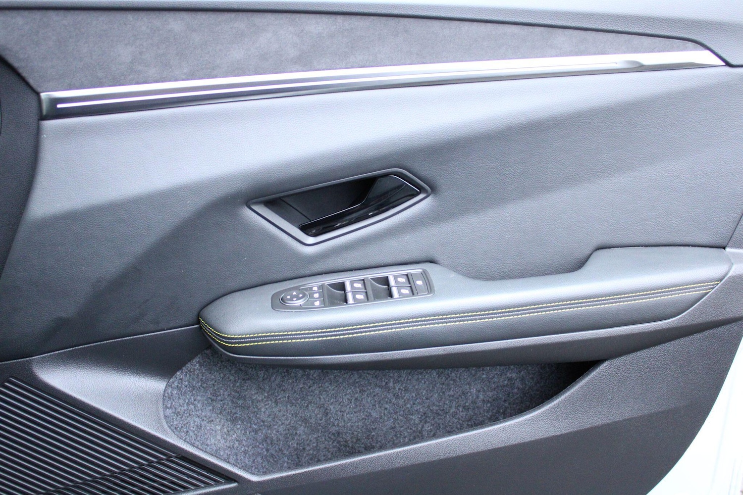 Used Renault Megane E Tech 2023 for sale - 76440962: Photo 27