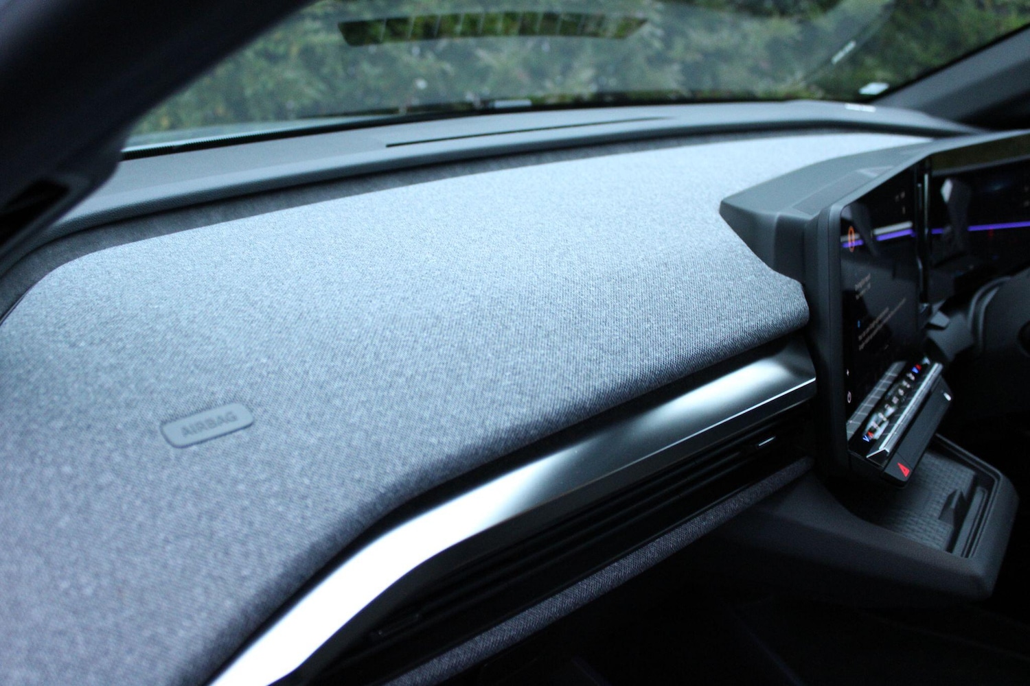 Used Renault Megane E Tech 2023 for sale - 76440962: Photo 38