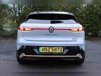 Used Renault Megane E Tech 2023 for sale - 76440962: Photo