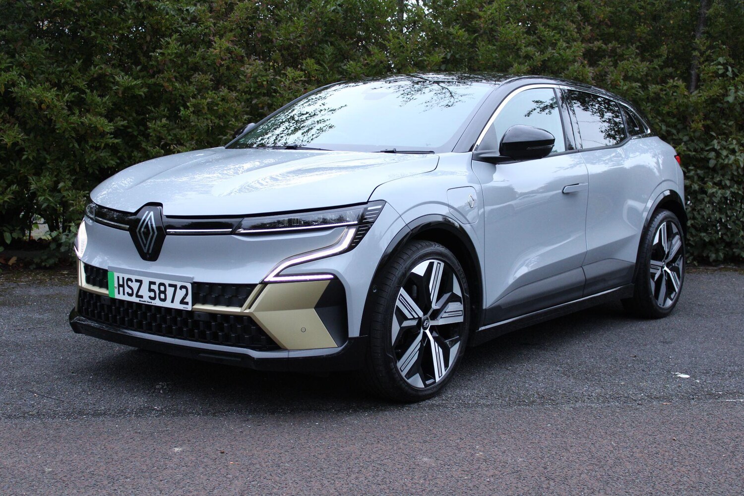 Used Renault Megane E Tech 2023 for sale - 76440962: Photo 7