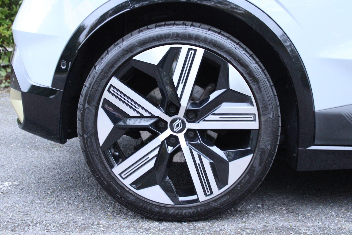 Used Renault Megane E Tech 2023 for sale - 76440962: Photo 9