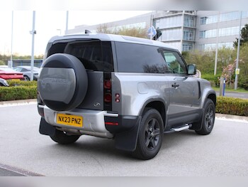 Used Land Rover Defender 90 2023 for sale - 78245401: Photo