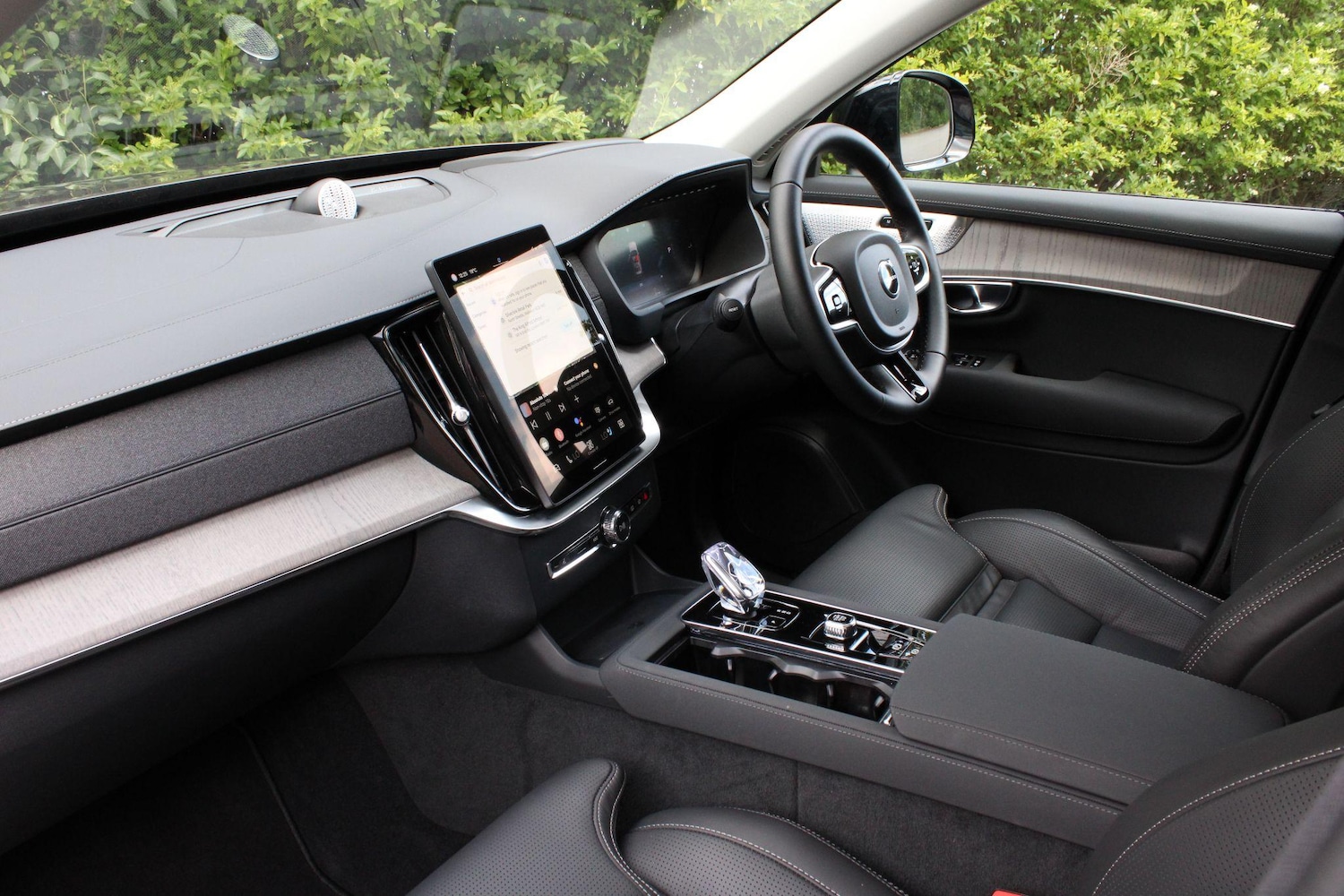 Used Volvo XC90 2025 for sale - 76936170: Photo 33