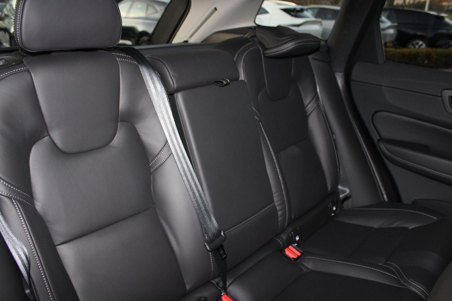 Used Volvo XC60 2024 for sale - 76936157: Photo 15